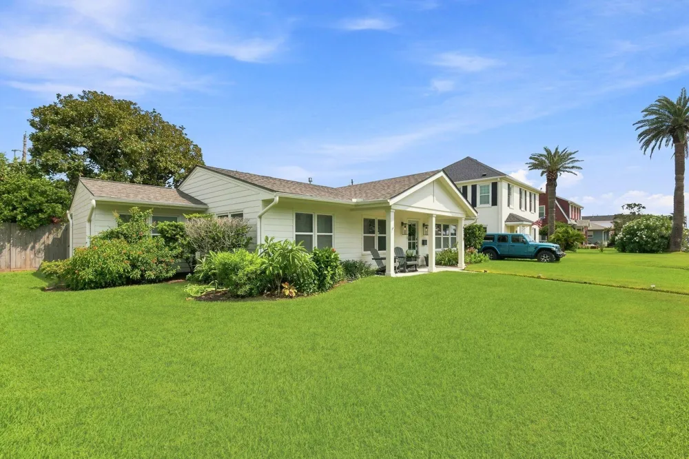 4320 Sherman Boulevard Galveston, TX 77550