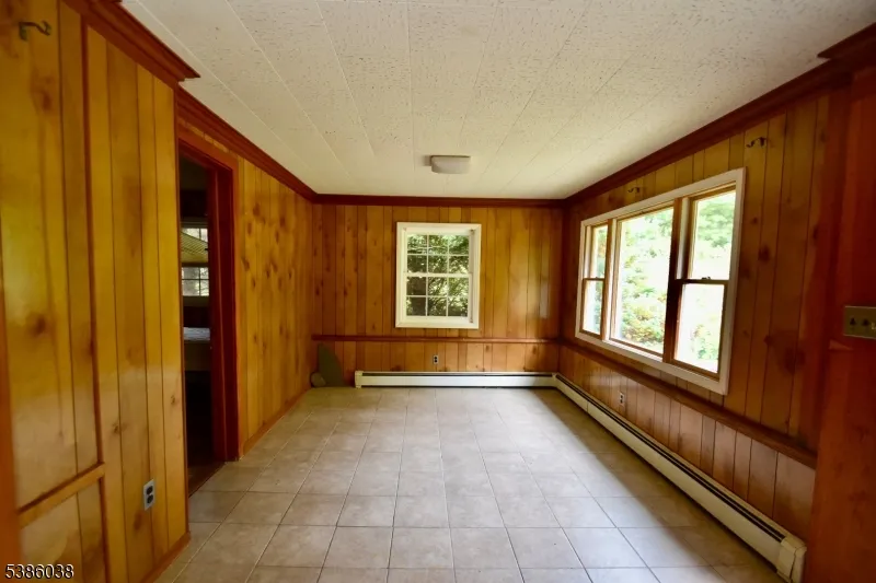 29 Moosepac Ln Jefferson, NJ 07438