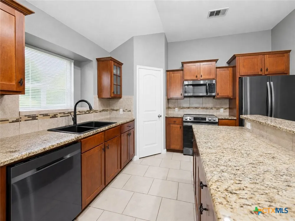 2606 Camp Cooper Drive Killeen, TX 76549
