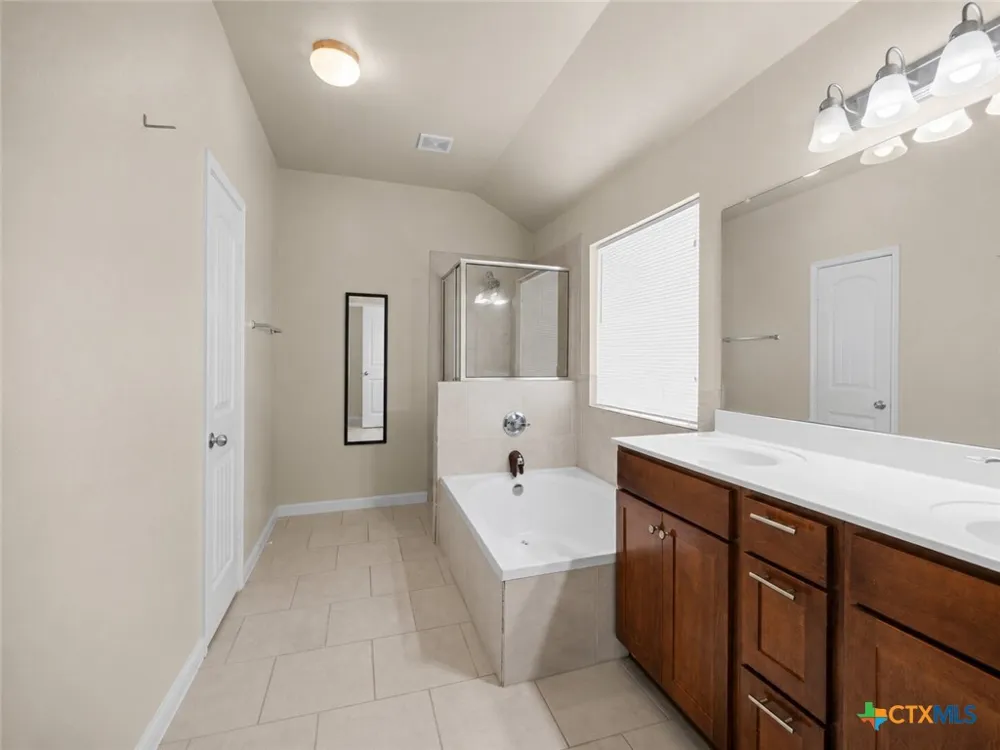 2606 Camp Cooper Drive Killeen, TX 76549