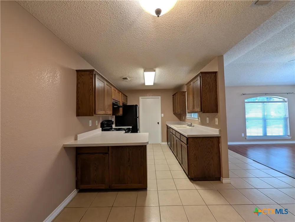 1644 W County Line Road New Braunfels, TX 78130