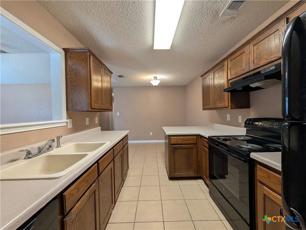 1644 W County Line Road New Braunfels, TX 78130