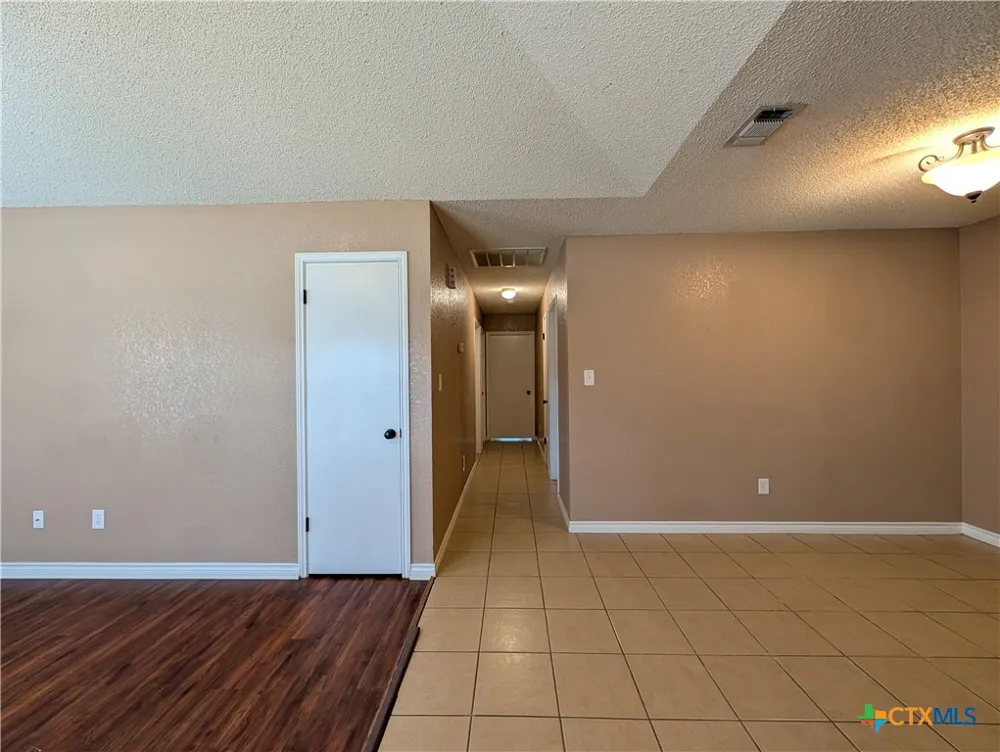 1644 W County Line Road New Braunfels, TX 78130