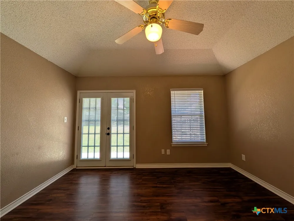 1644 W County Line Road New Braunfels, TX 78130