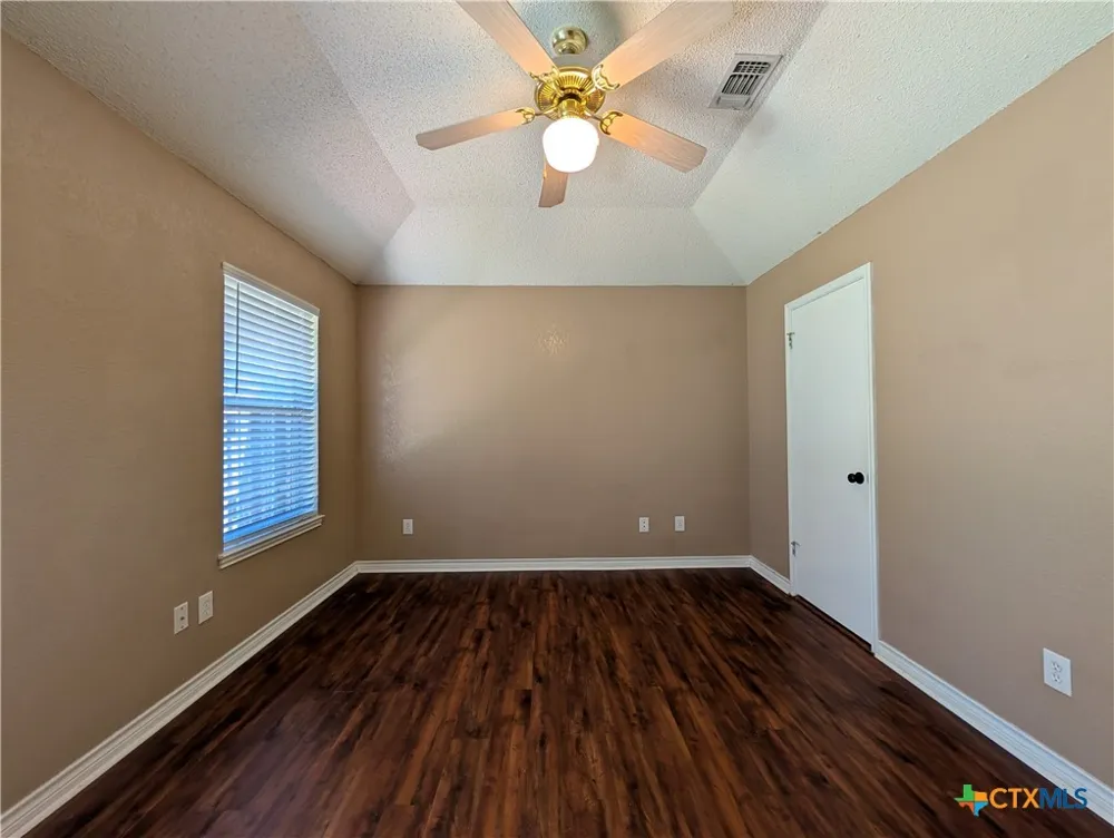 1644 W County Line Road New Braunfels, TX 78130