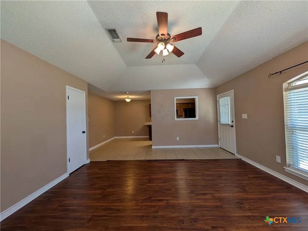 1644 W County Line Road New Braunfels, TX 78130