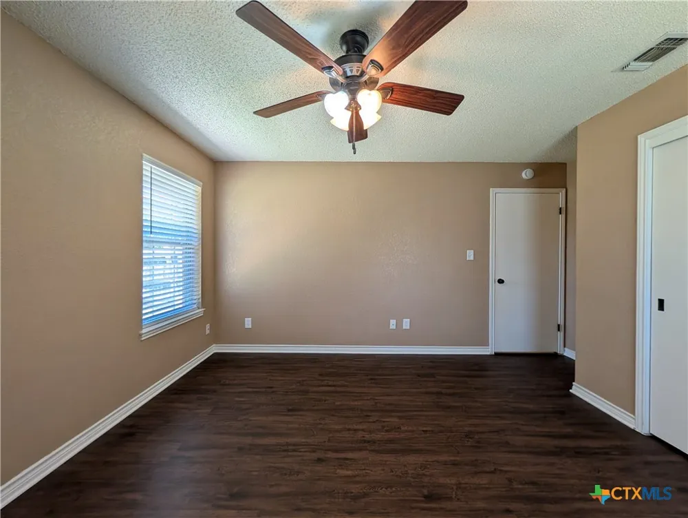 1644 W County Line Road New Braunfels, TX 78130