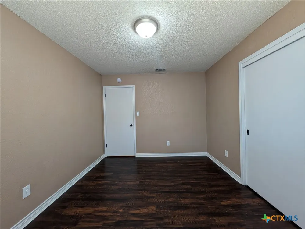 1644 W County Line Road New Braunfels, TX 78130