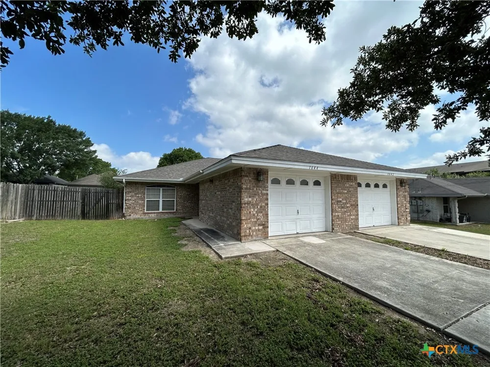 1644 W County Line Road New Braunfels, TX 78130