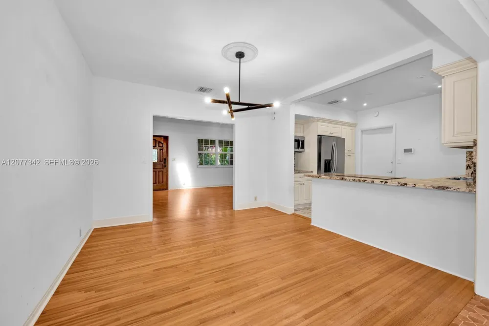 5111 Maggiore St Coral Gables, FL 33146