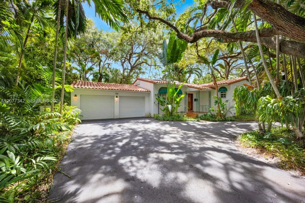 5111 Maggiore St Coral Gables, FL 33146
