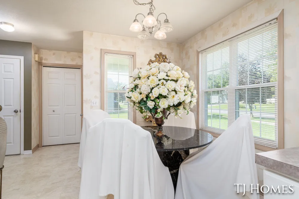 3519 Breezewood Drive SE Kentwood, MI 49512