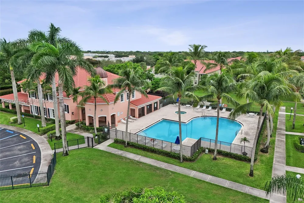 202 Belmont Ln #202 North Lauderdale, FL 33068