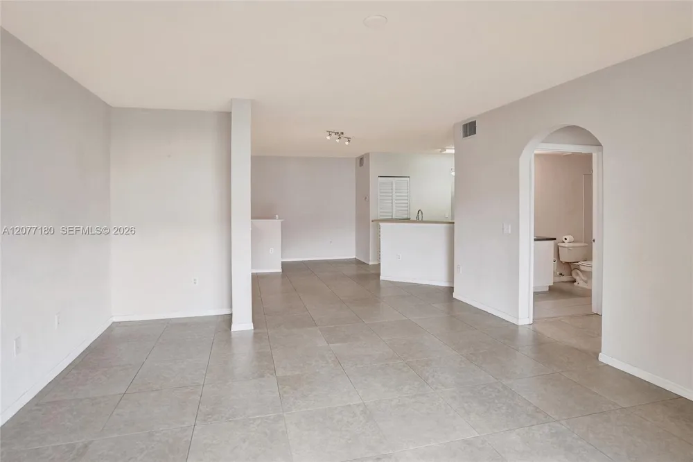 202 Belmont Ln #202 North Lauderdale, FL 33068