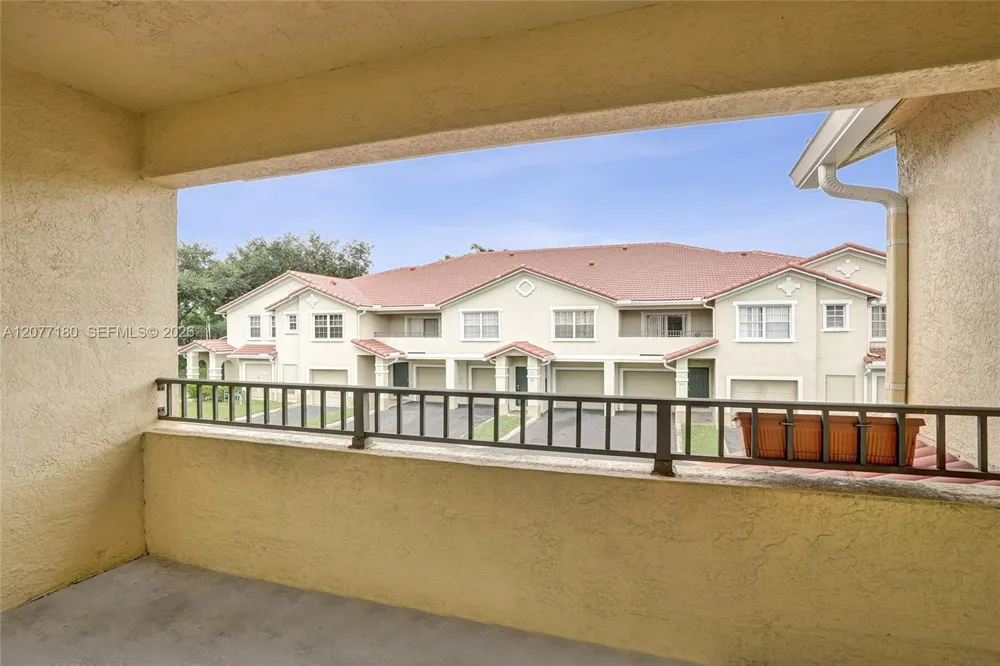 202 Belmont Ln #202 North Lauderdale, FL 33068