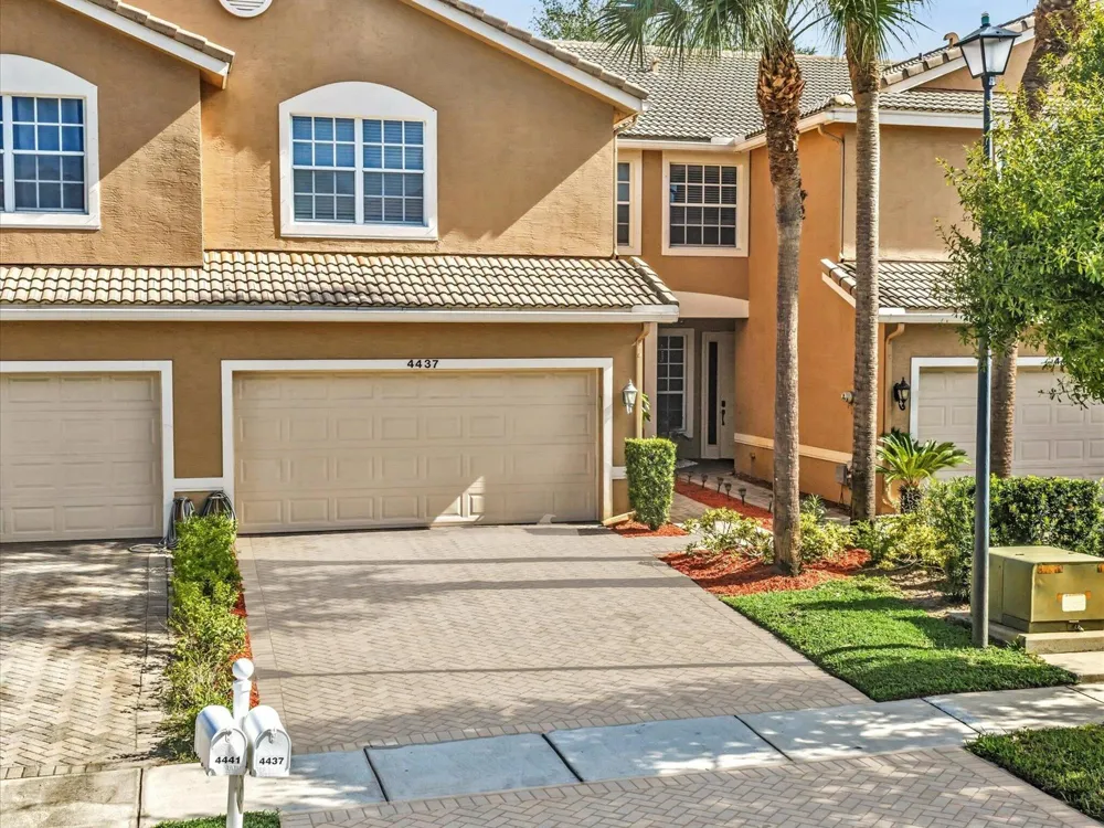 4437 COLONY VIEW DRIVE Boynton Beach, FL 33463