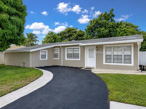 6720 SW 17TH STREET SW