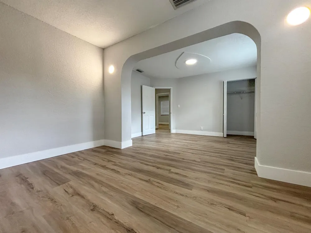 6720 SW 17TH STREET SW North Lauderdale, FL 33068