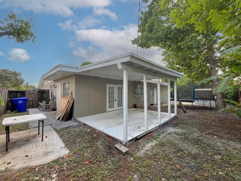 6720 SW 17TH STREET SW North Lauderdale, FL 33068