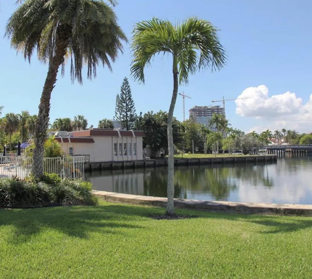 2001 ATLANTIC SHORES BOULEVARD #109 Hallandale Beach, FL 33009