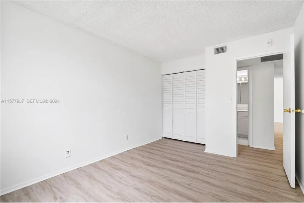 2001 ATLANTIC SHORES BOULEVARD #109 Hallandale Beach, FL 33009