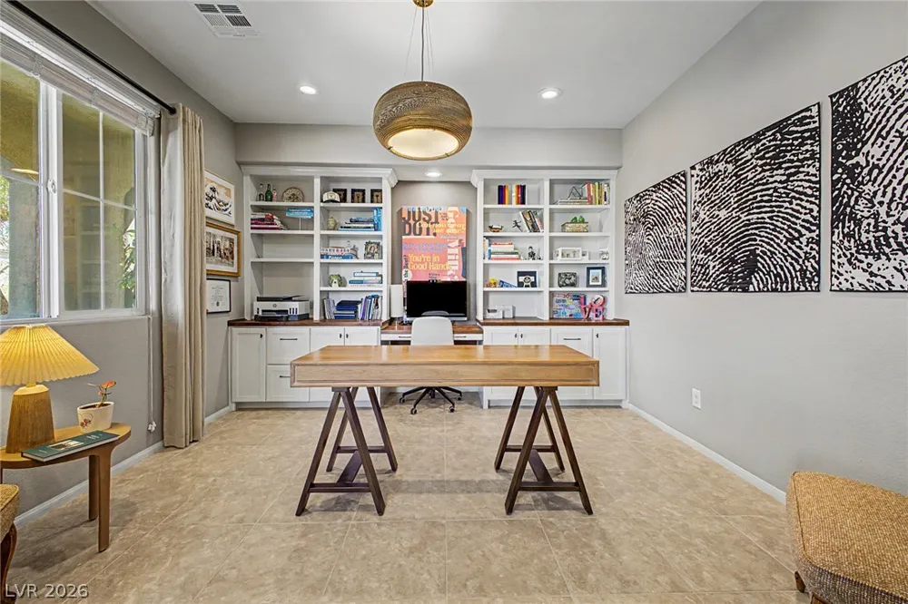 3939 Catlyn Woods Avenue Las Vegas, NV 89141