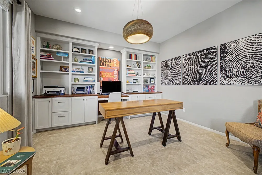 3939 Catlyn Woods Avenue Las Vegas, NV 89141