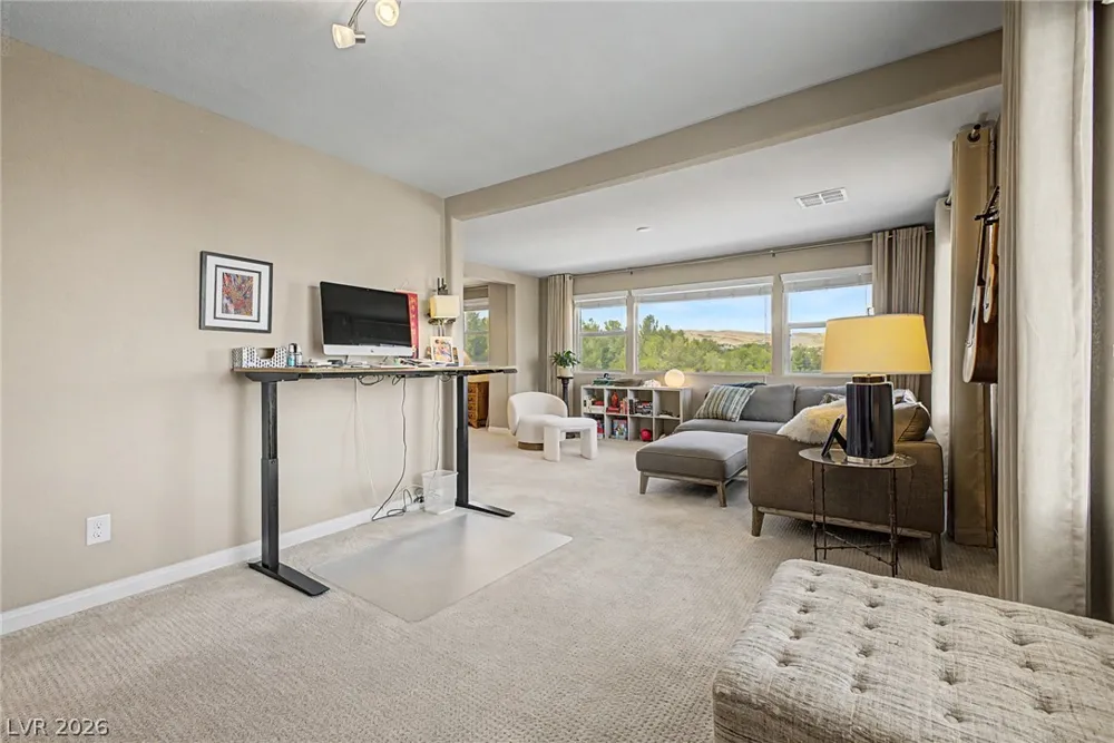 3939 Catlyn Woods Avenue Las Vegas, NV 89141