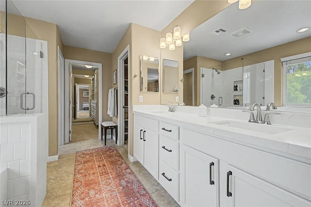 3939 Catlyn Woods Avenue Las Vegas, NV 89141