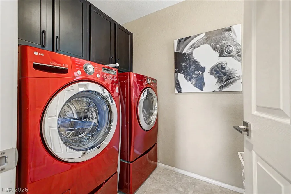 3939 Catlyn Woods Avenue Las Vegas, NV 89141