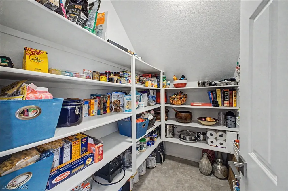 3939 Catlyn Woods Avenue Las Vegas, NV 89141
