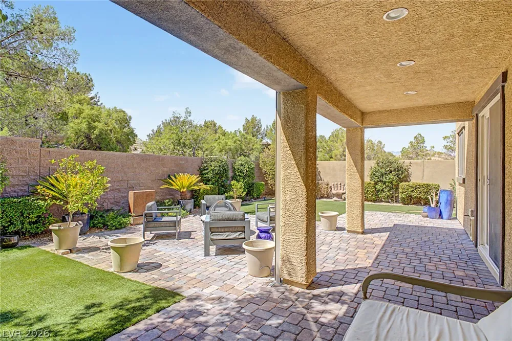 3939 Catlyn Woods Avenue Las Vegas, NV 89141