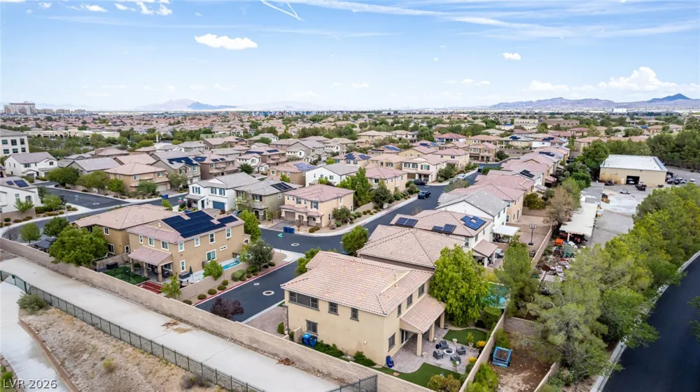 3939 Catlyn Woods Avenue Las Vegas, NV 89141