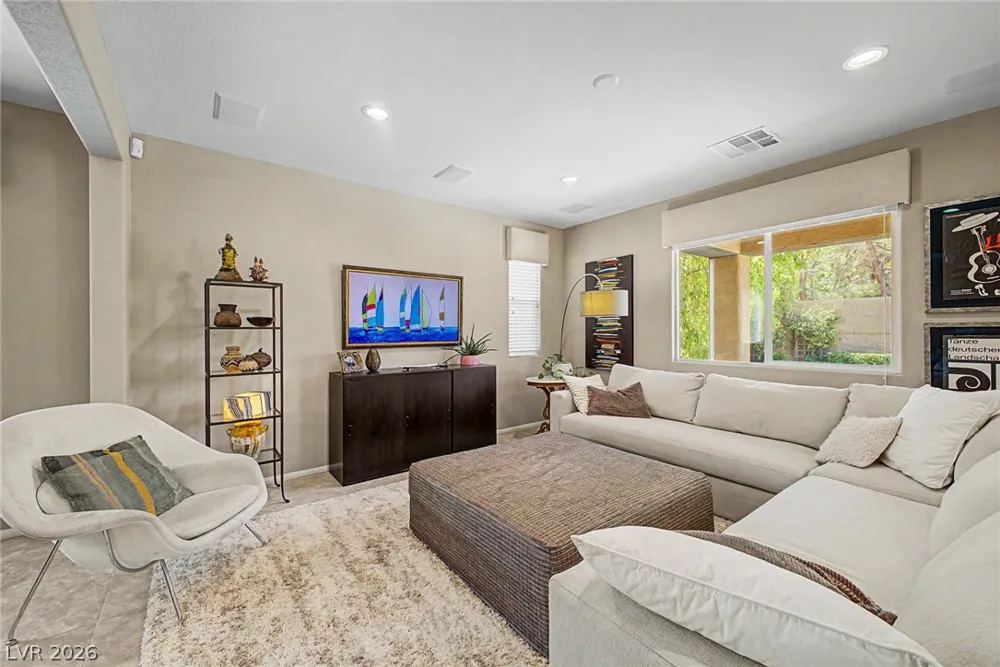 3939 Catlyn Woods Avenue Las Vegas, NV 89141