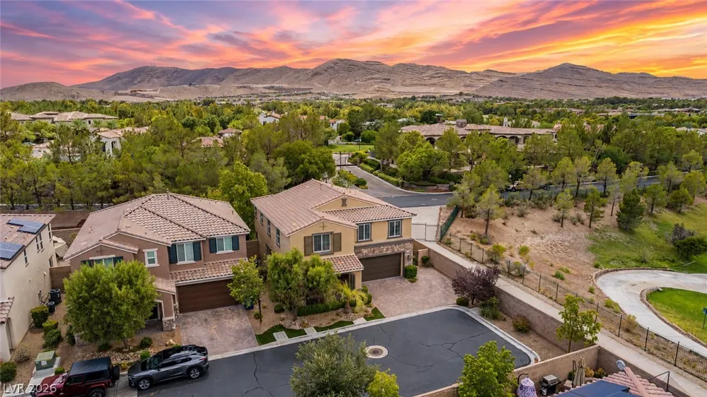 3939 Catlyn Woods Avenue Las Vegas, NV 89141