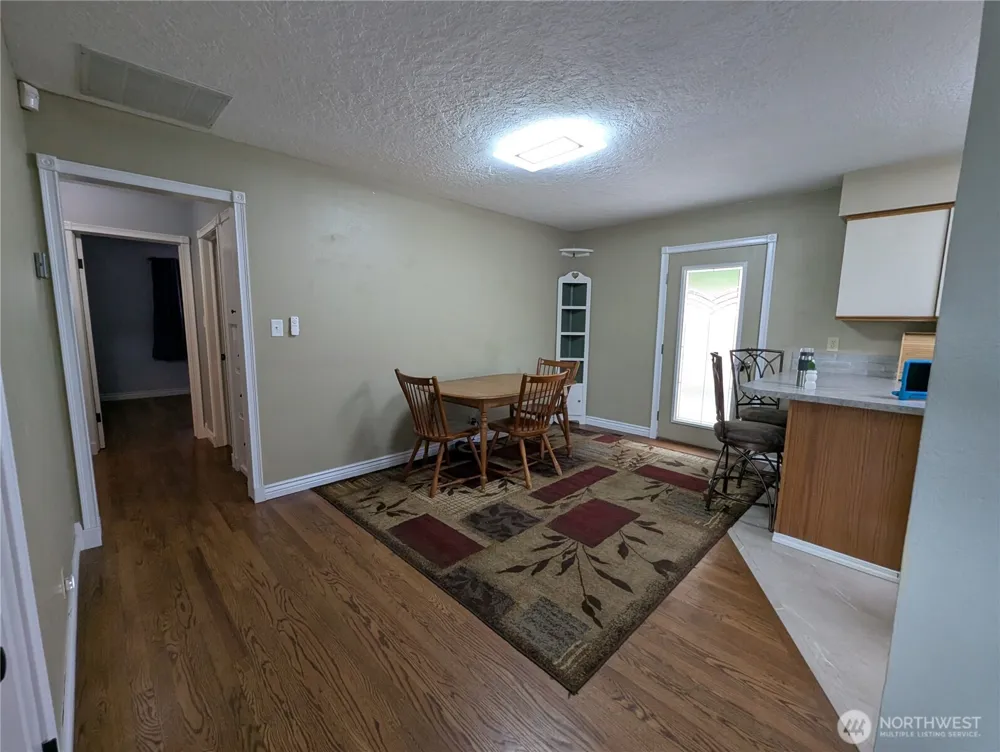 2302 Cedar Place Longview, WA 98632