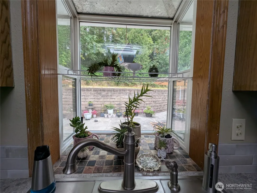 2302 Cedar Place Longview, WA 98632