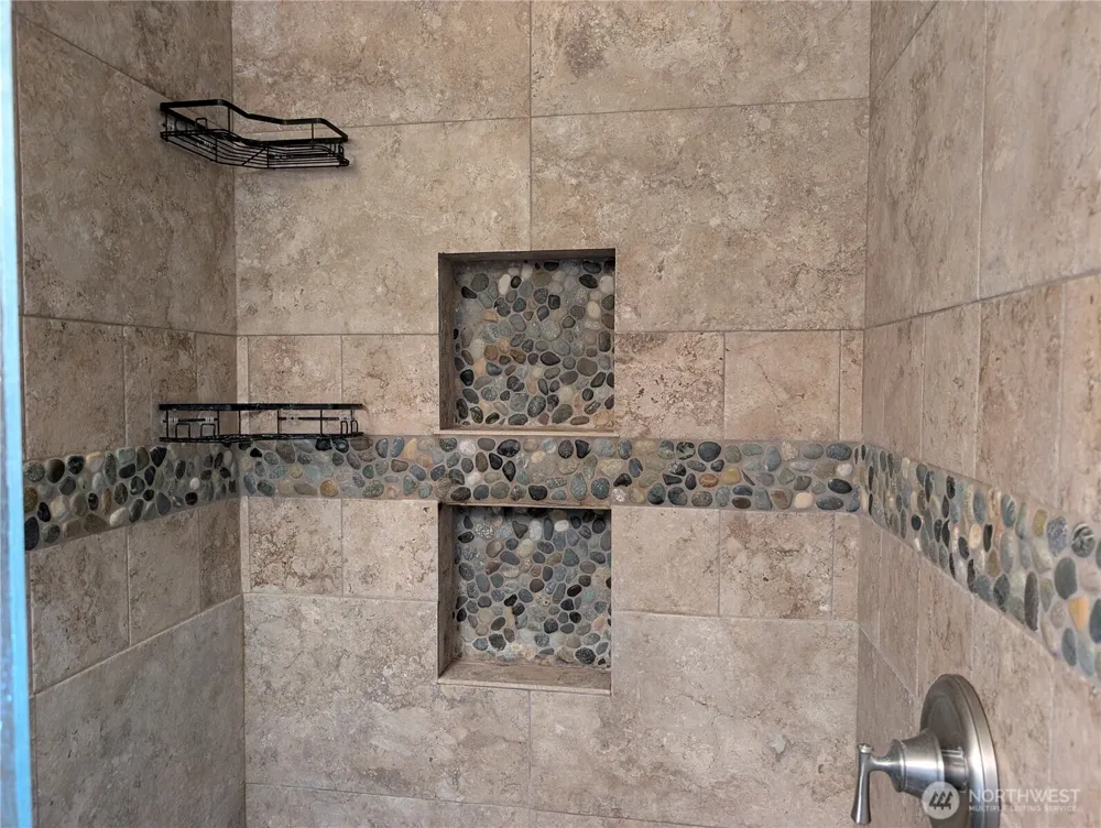 2302 Cedar Place Longview, WA 98632