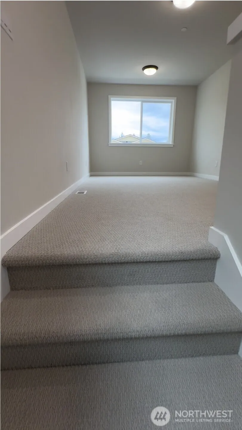 5162 86th Ave NE Marysville, WA 98270