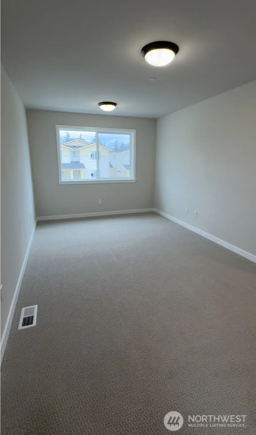 5162 86th Ave NE Marysville, WA 98270
