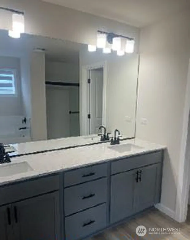 5162 86th Ave NE Marysville, WA 98270