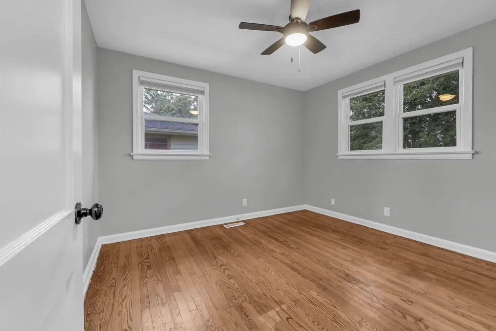 143 N Meadow Dr Clarksville, TN 37043