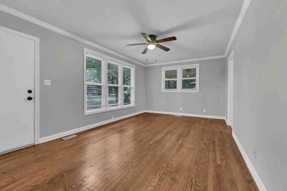 143 N Meadow Dr Clarksville, TN 37043
