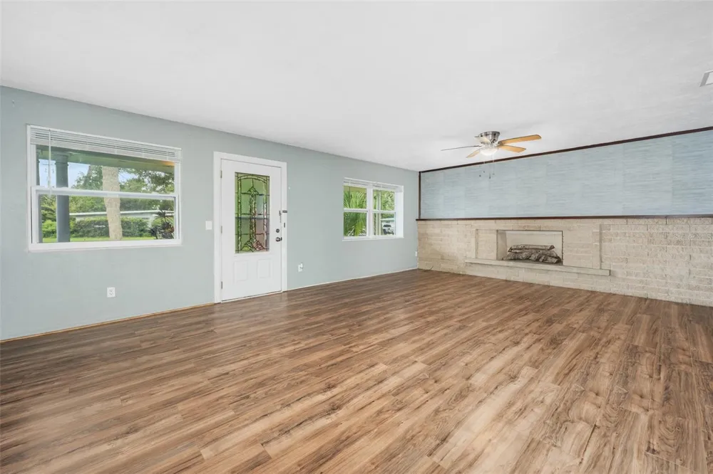 700 KATHERINE STREET South Daytona, FL 32119