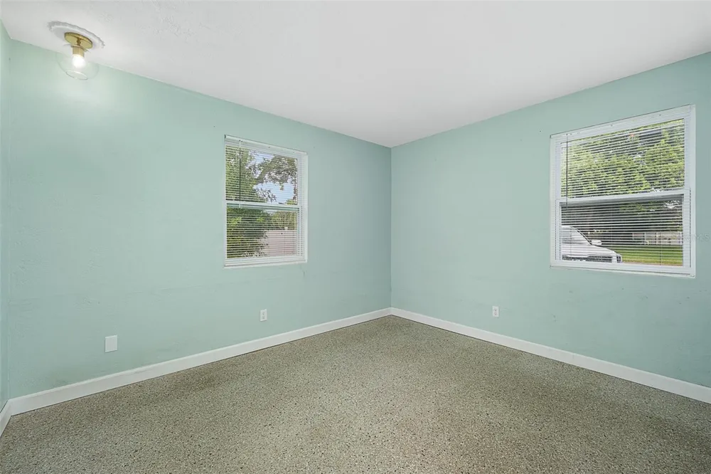 700 KATHERINE STREET South Daytona, FL 32119