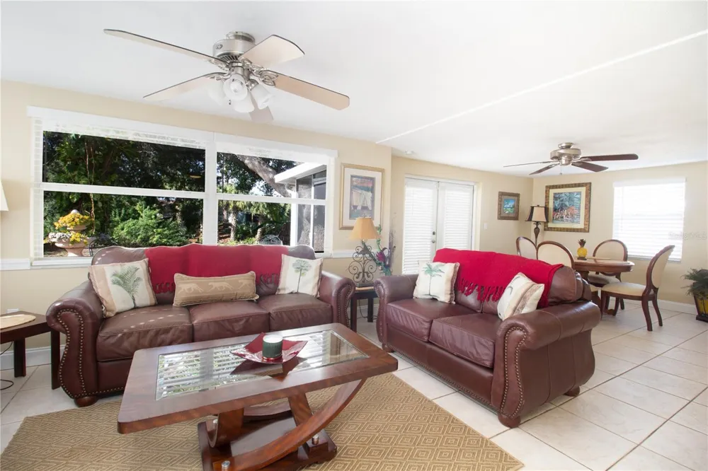 4333 NEWBURY DRIVE New Port Richey, FL 34652