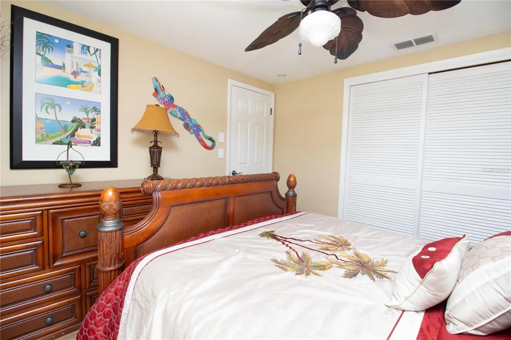 4333 NEWBURY DRIVE New Port Richey, FL 34652