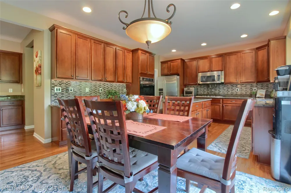 59318 Peters Barn Drive Lyon Charter Township, MI 48178