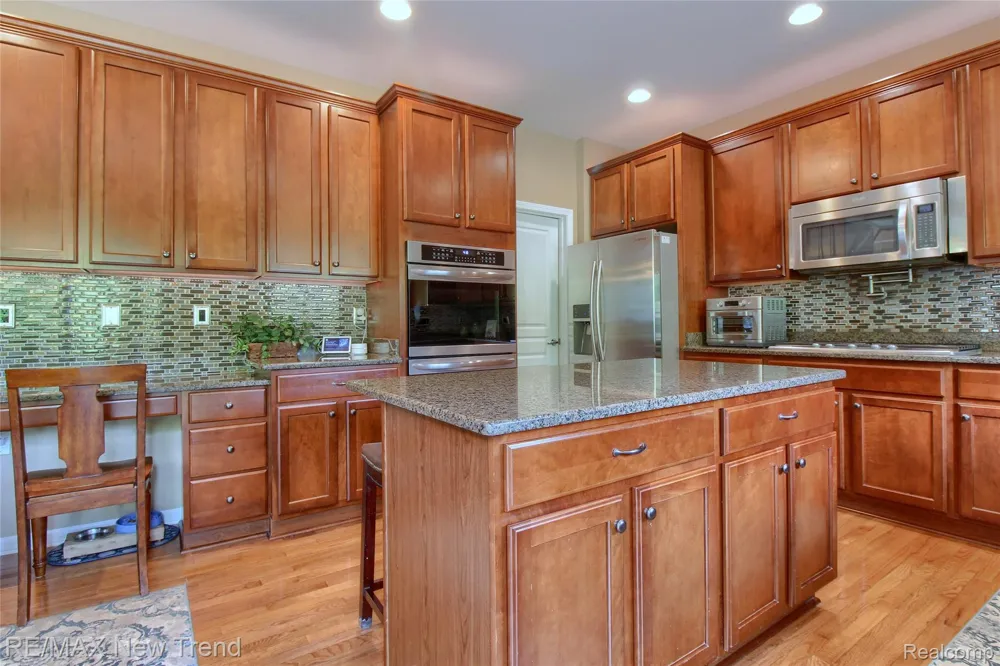 59318 Peters Barn Drive Lyon Charter Township, MI 48178