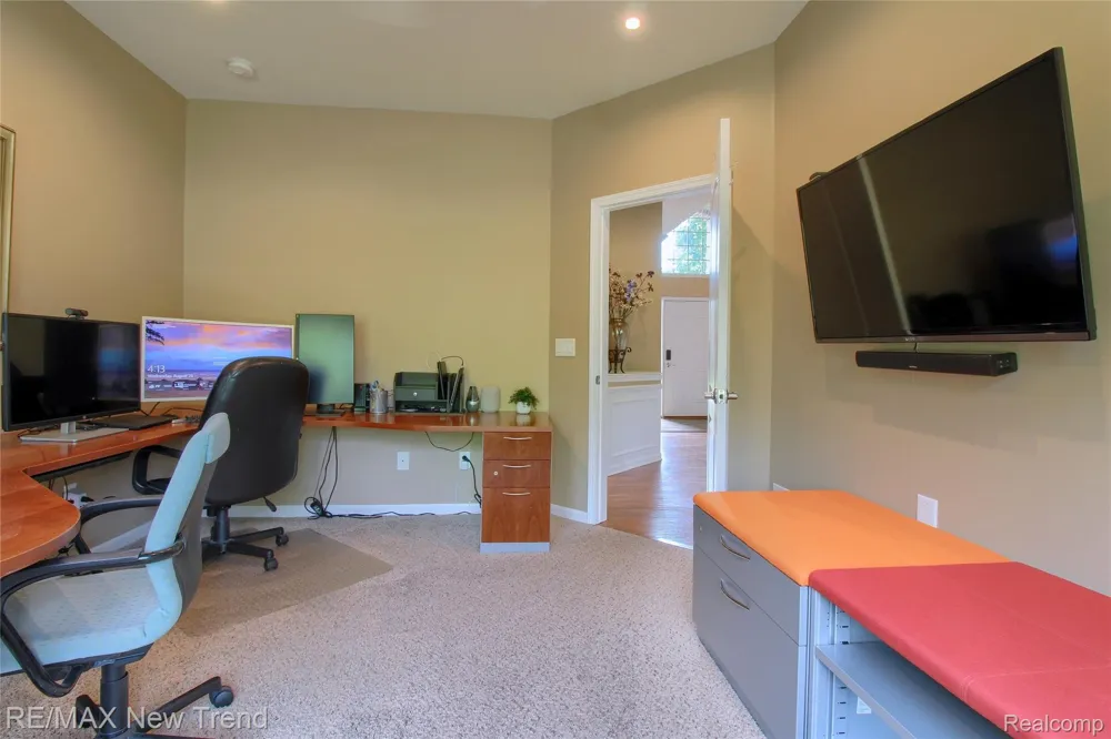 59318 Peters Barn Drive Lyon Charter Township, MI 48178